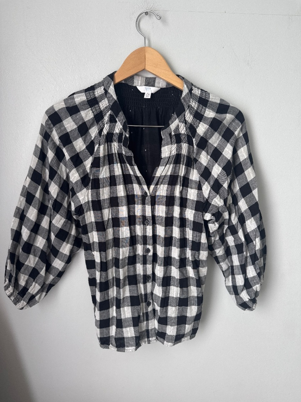 Time & tru button front shirt